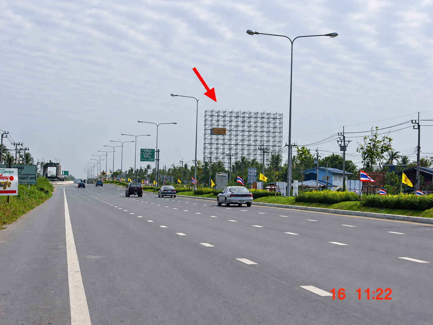 ป้ายโฆษณาสะพานพระราม 4(ขาเข้า)จุดที่ 4 รูปที่ 2